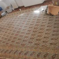 Tappeto persiano KASHAN di grandi dimensioni