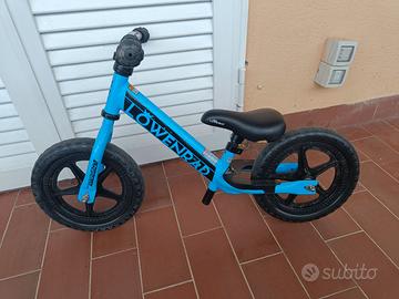 Bicicletta senza pedali