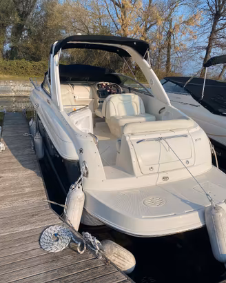 Monterey 270