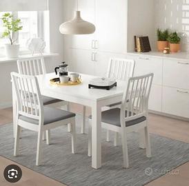 Tavolo EKEDALEN con le sue sedie NASINGE - IKEA