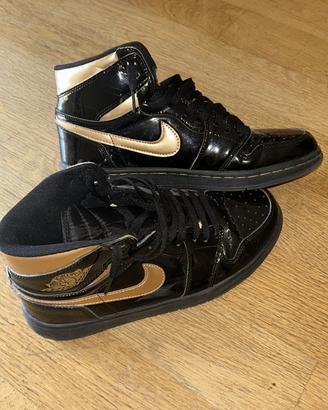 scarpe Jordan 1 Retro High nero oro metallizzato