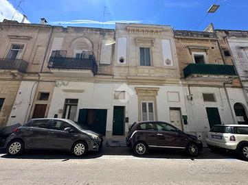 CASA SEMINDIPENDENTE A LECCE