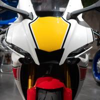 Yamaha YZF R1 60th