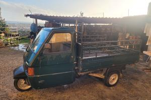 Motocarro piaggio diesel