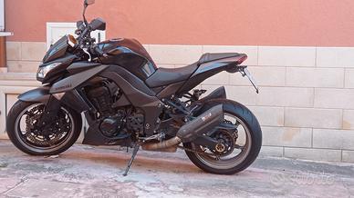 z1000