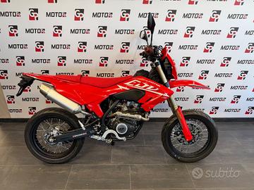 Qj Motor Cov 125 SM in pronta consegna tuo da €80 