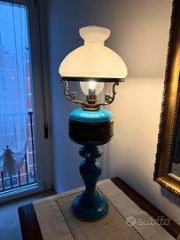 Lume (a petrolio), restaurato ed elettrificato