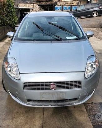 Ricambi vari Fiat Grande Punto 2009 5P grigio 589A