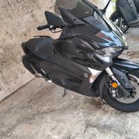 Yamaha T Max 530 - 2018