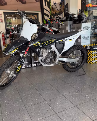 Triumph TF 250-X