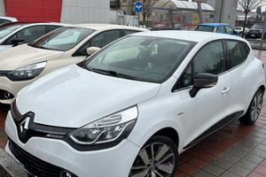 Clio Costume National 90cv