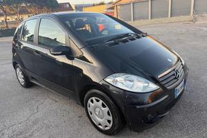 MERCEDES-BENZ A 150 Avantgarde senza nessun lavo