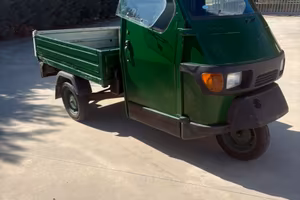 Piaggio ape car 50