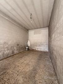 Garage via pier santi mattarella 25