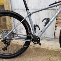 Trek Pro  CALIBER 9.8taglia L