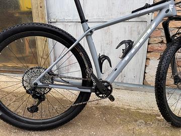 Trek Pro  CALIBER 9.8taglia L