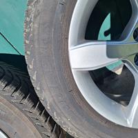 Cerchi e gomme per Audi A1 e similari