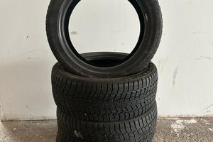 Gomme M+S 225 / 45 / 17  94h