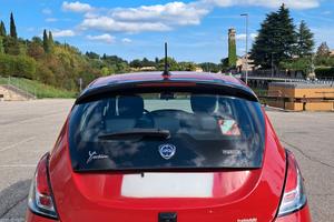 LANCIA YPSILON HYBRID anno 2023