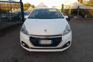 Peugeot 208 BlueHDi 75 5 porte Allure