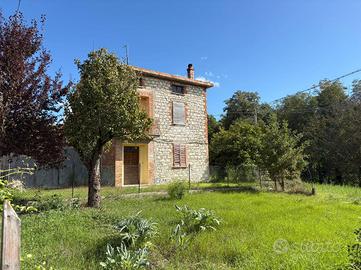 CASA INDIPENDENTE A GUBBIO