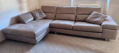 Divano Poltronesofà SOGLIANO + cuscini e tappeto