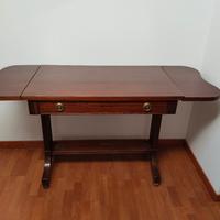 Scrivania d'epoca 