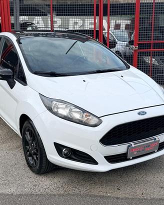 Ford Fiesta 1.0 80CV 5 porte Black & White Edition