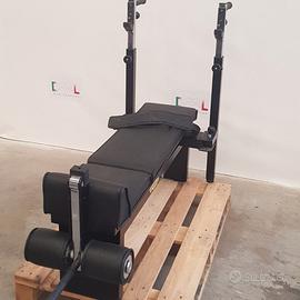 Panca Pratica Multifunzione Technogym con Leg Exte