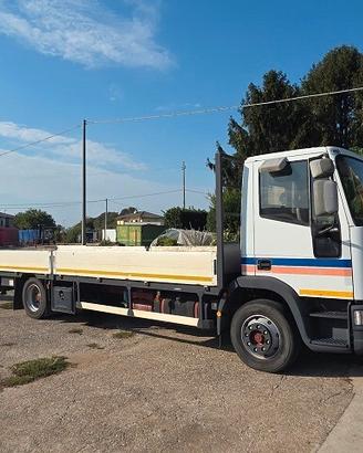 IVECO ML 120E18 /P allestimento trasporto veicoli