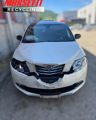 LANCIA YPSILON 2015 1.2B 55KW 169A4000