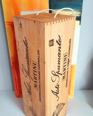 Cassa di legno Asti Martini anni 90