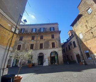 Pentalocale a Tivoli