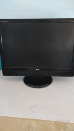 TV LG 22 Flatron Wide Monitor

Modello: LG M228WA.