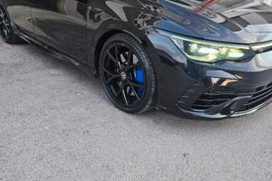 VOLKSWAGEN Golf 8ª serie - 2021