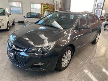 OPEL Astra 1.4 Turbo 140CV Sports Tourer GPL Tec
