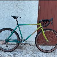 Specialized rock hopper gravel