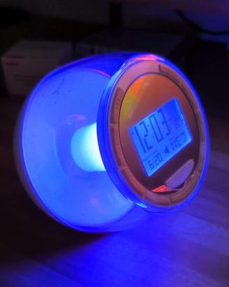 Radio Sveglia a Sfera + Omaggio 3 timer digitali
