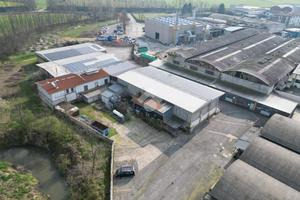 CAPANNONE A QUINZANO D'OGLIO