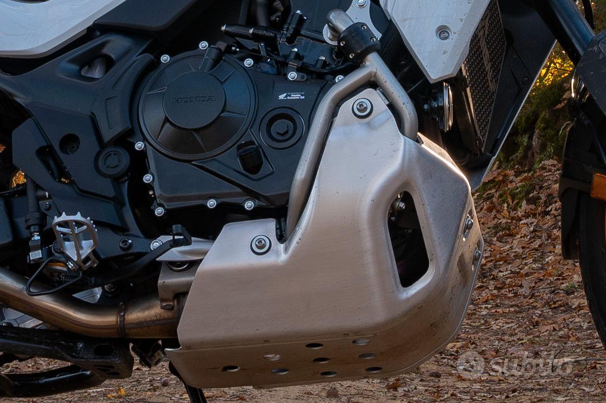 Paracoppa e barre motore Honda Transalp XL750 - Accessori Moto In vendita a  Siena