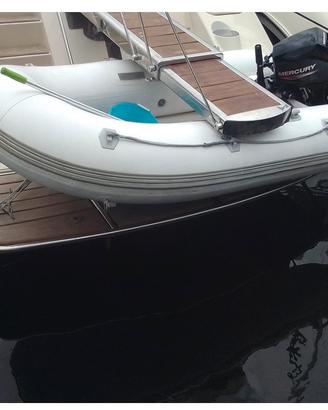 Nautica  Tender Fuoribordo