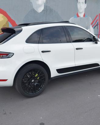 Porsche Macan 2.0