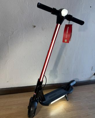 Ducati Monopattino Junior Nuovo !!
