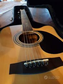 Chitarra acustica Mitchell MD 100