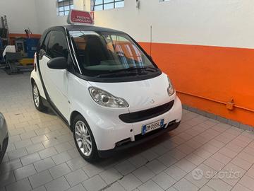 Smart ForTwo 800 33 kW coupé pure cdi