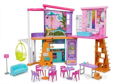 Casetta di Barbie Malibū completa con accessori 