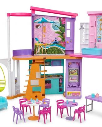 Casetta di Barbie Malibū completa con accessori 