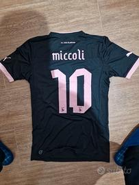 maglia indossata dal giocatore miccoli 