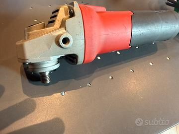 Smerigliatrice Angolare Milwaukee AG 750-115