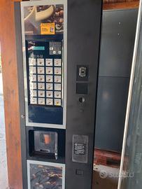 Distributore automatico caffé bianchi